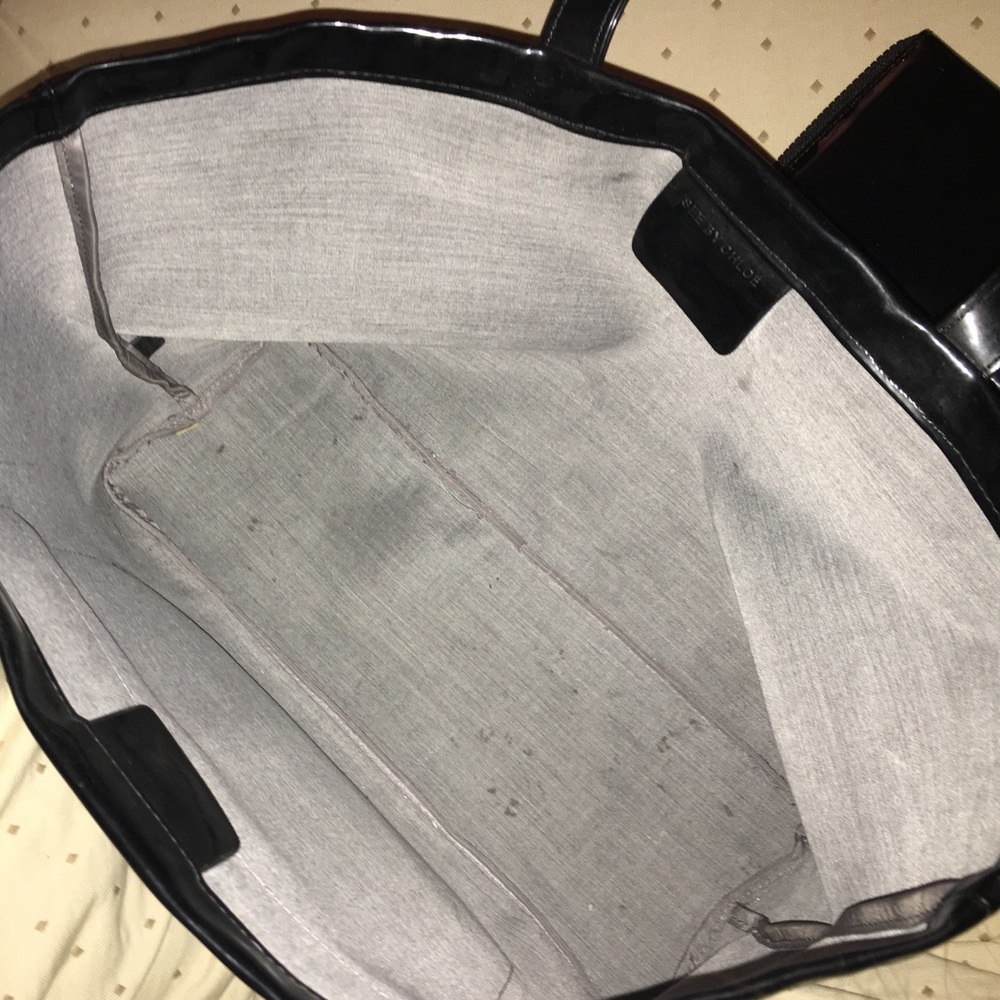 Patent leather tote/wallet set - Picture 7 of 7